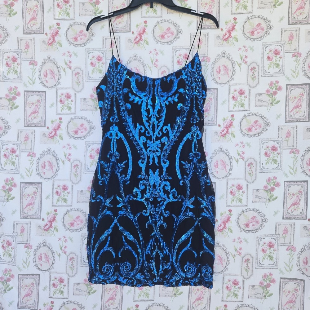 B. Darlin Women's Sleeveless Pattern Sequin Sheath Dress‎ Size 13/14